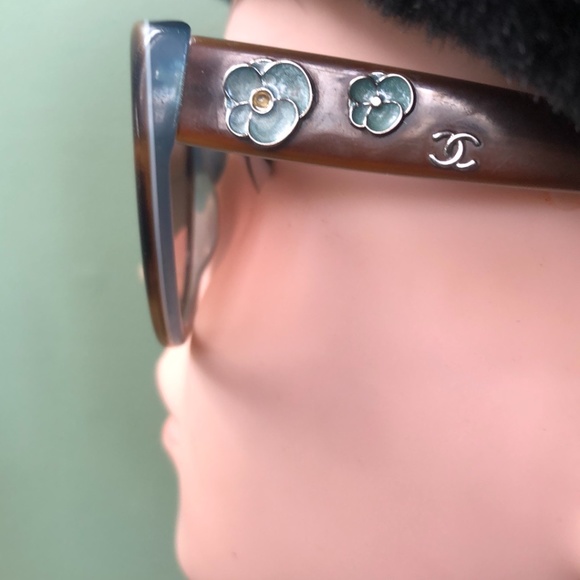 Chanel Sunglasses - Picture 7 of 13